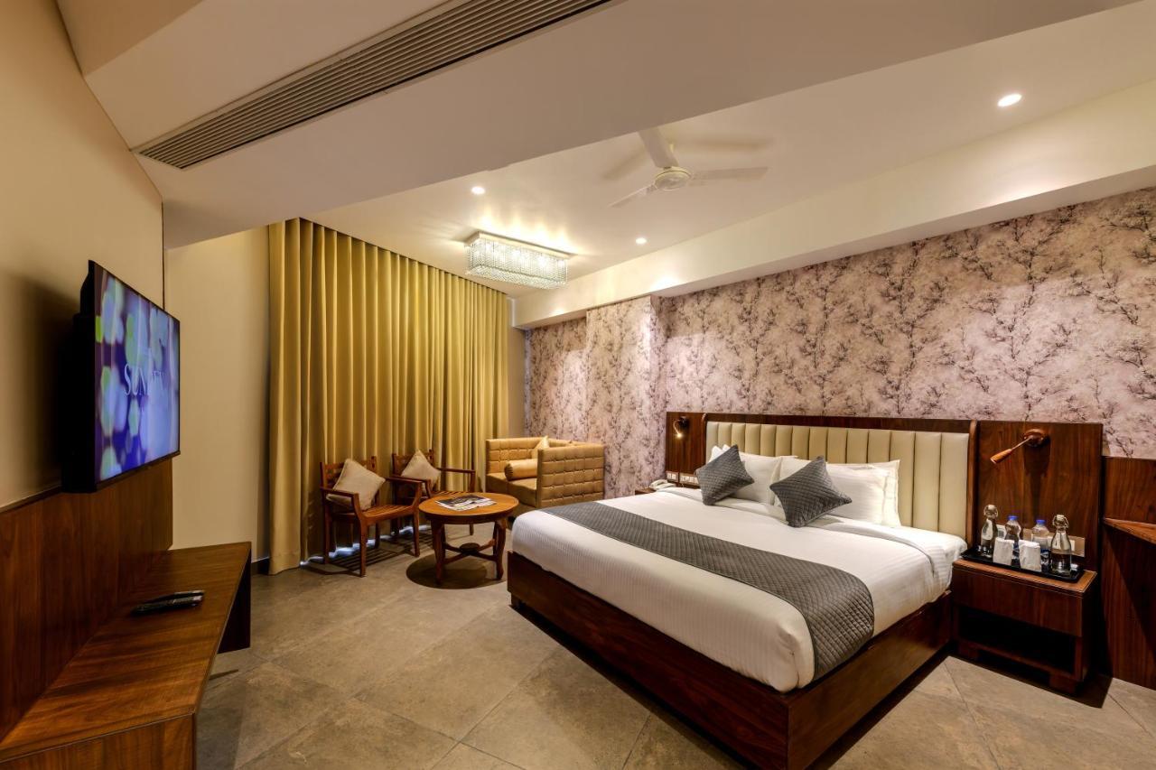 Sundex Hotel Thanjavur ภายนอก รูปภาพ