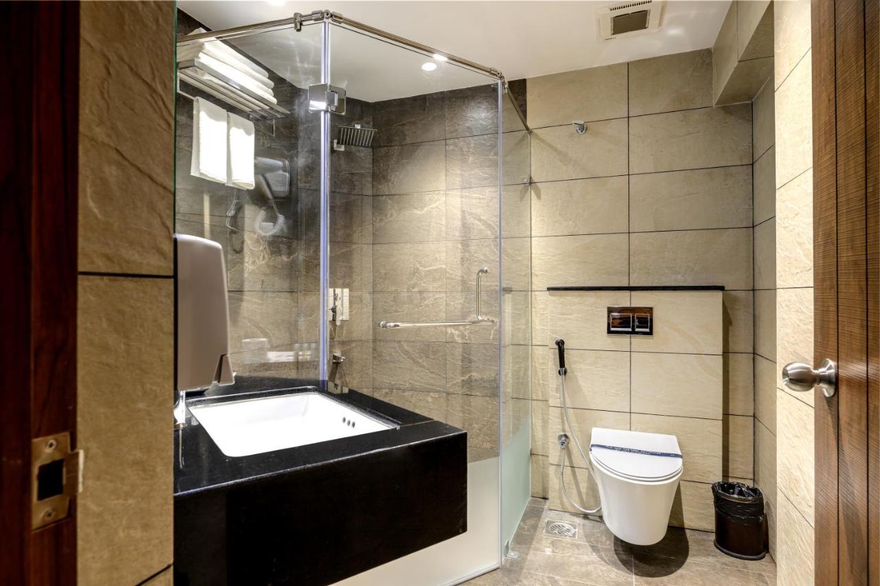 Sundex Hotel Thanjavur ภายนอก รูปภาพ