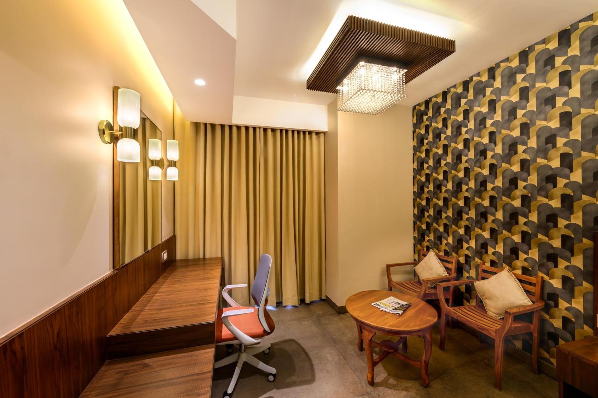 Sundex Hotel Thanjavur ภายนอก รูปภาพ